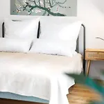 Design-Apartment In Linz Mit Netflix & Balkon